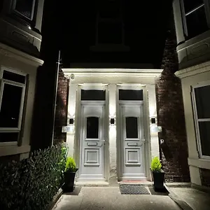 Homestay Luxury Ensuite @ Kingsley Terrace, Newcastle upon Tyne